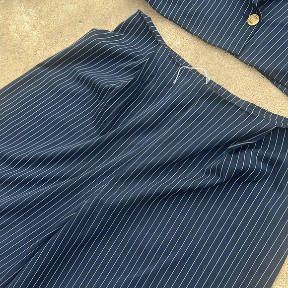 Nasty Gal pinstripe suit cropped jacket wide leg pants sz 14 - Picture 3 of 6